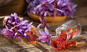 تأثیر زعفران بر وضعیت اکسیداتیو غذاهای سرخ شده غنی از کربوهیدرات (تهدیگ)